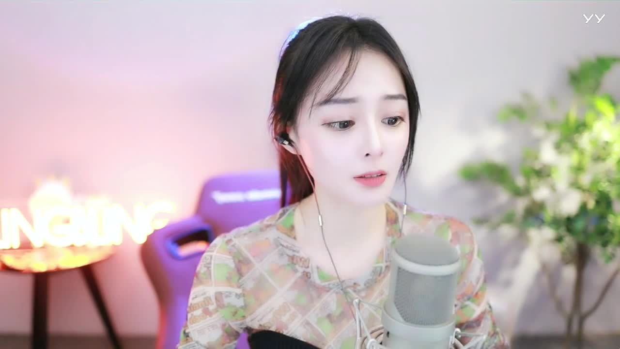 YY主播作品 鱼闪闪《那个女孩》(图1)
