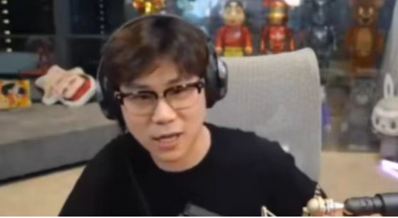那个男人和PDD住在一起!知名男主播爆料LBW现在喜欢做脸!怀念当年直播时代!(图3) 那个男人和PDD住在一起!知名男主播爆料LBW现在喜欢做脸!怀念当年直播时代!(图3)