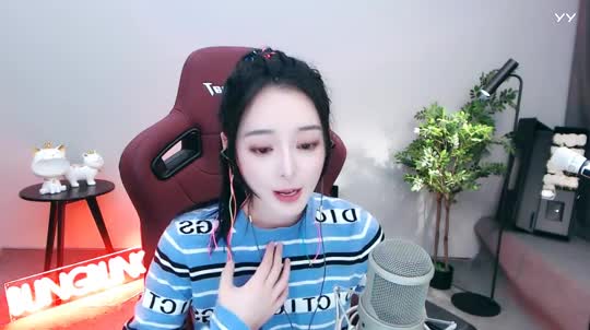 YY主播作品 鱼闪闪《大风吹》(图1) YY主播作品 鱼闪闪《大风吹》(图1)