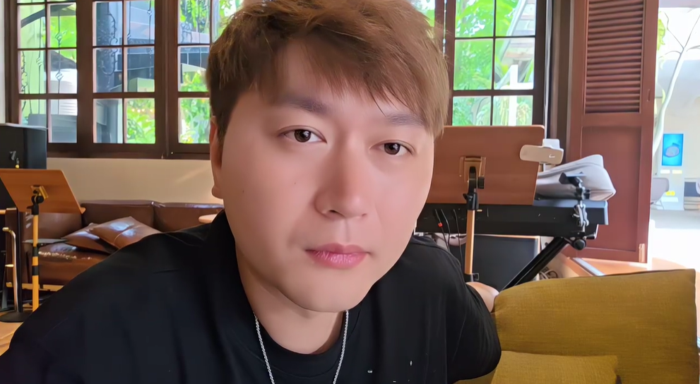 小雅聊神豪G八卦被处罚!让她在家反省!小酷爆料她被好姐妹出卖!传到大哥身边!(图2) 小雅聊神豪G八卦被处罚!让她在家反省!小酷爆料她被好姐妹出卖!传到大哥身边!(图2)