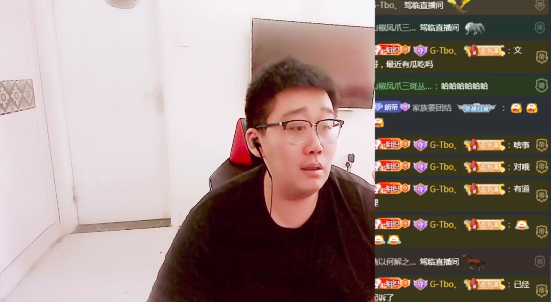 已经起诉了!神豪G透露交友厅的事!就让他们赔死!我让你吃包子!阿文说道!(图2) 已经起诉了!神豪G透露交友厅的事!就让他们赔死!我让你吃包子!阿文说道!(图2)
