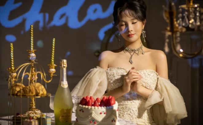 头部女主播再次出事心态崩盘!前公会遗留问题涉及巨大金额!无奈砸钱只求赶紧解决!无语吐槽很让人恶心!(图5) 头部女主播再次出事心态崩盘!前公会遗留问题涉及巨大金额!无奈砸钱只求赶紧解决!无语吐槽很让人恶心!(图5)