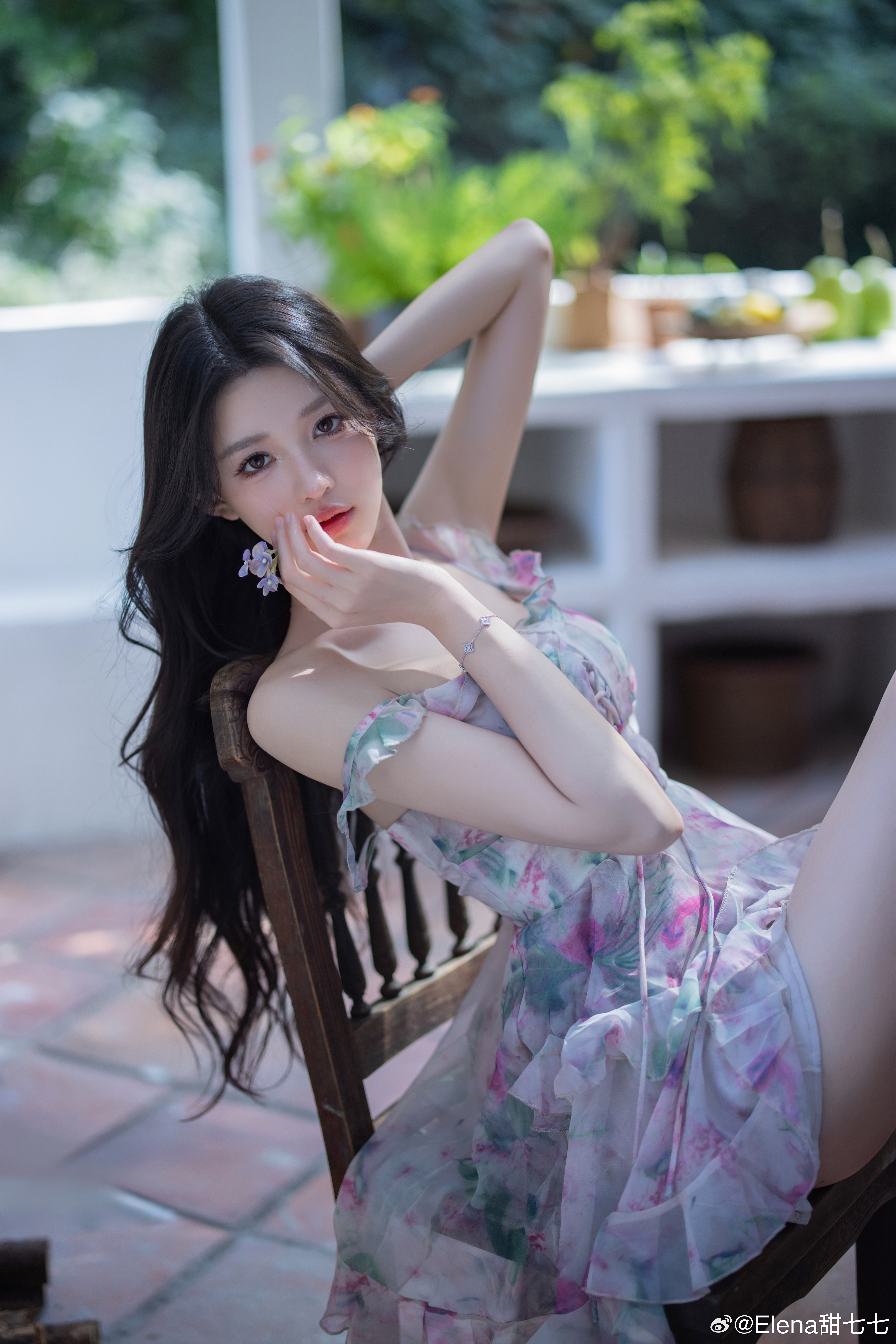 抖音甜七七高清写真图集_Elena 甜七七高颜值生活美照大全第2张
