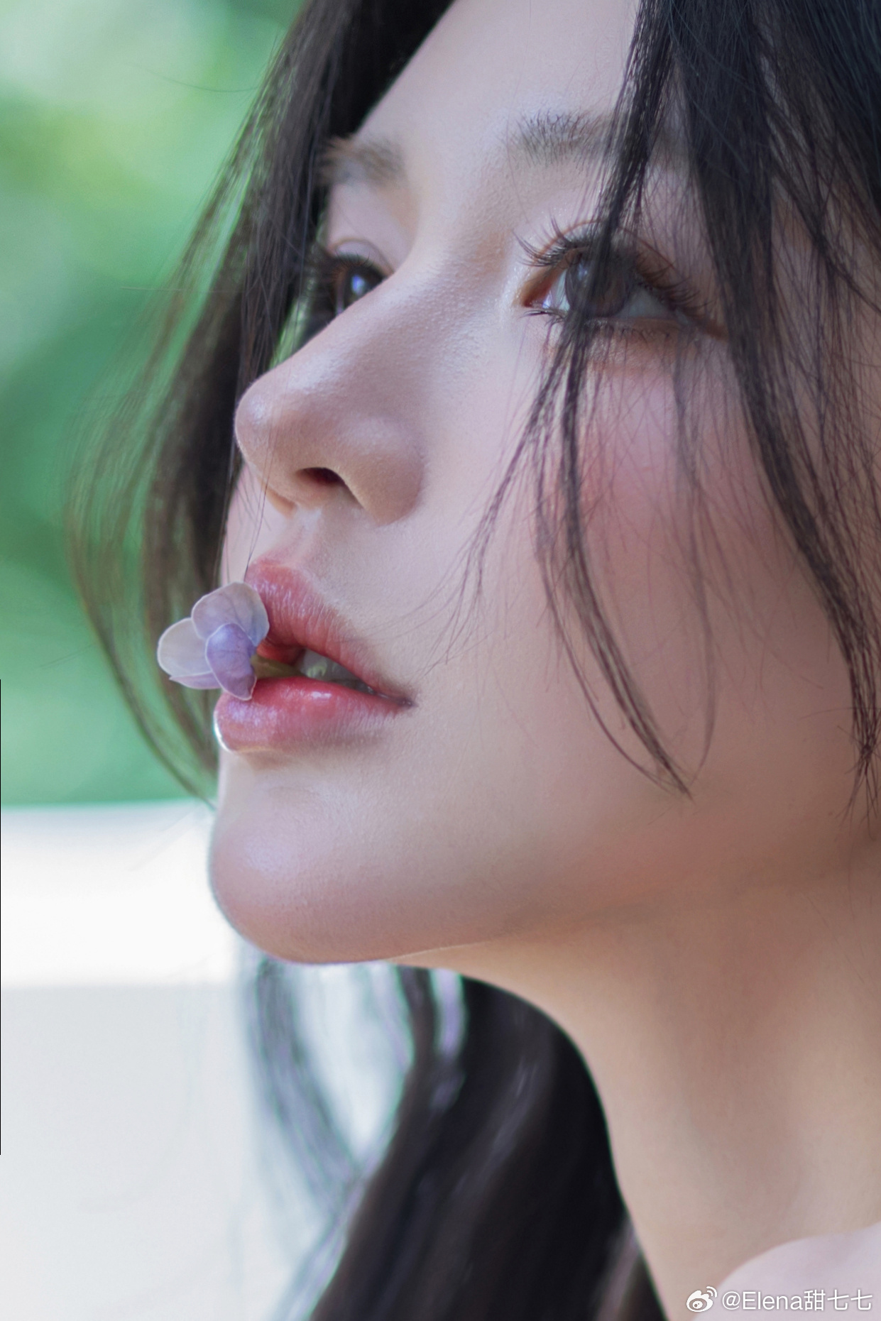 抖音甜七七高清写真图集_Elena 甜七七高颜值生活美照大全第4张