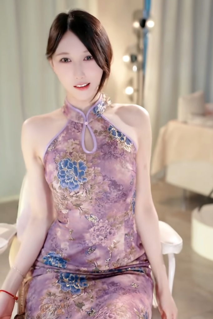 小小玉酱转战某音,坦言先“活着”不搞节目效果,吐槽常年被攻击(图2) 小小玉酱转战某音,坦言先“活着”不搞节目效果,吐槽常年被攻击(图2)